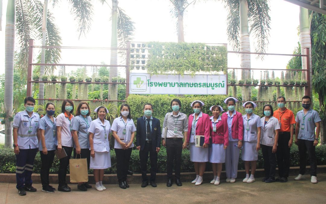 เยี่ยมสำหรับกิจกรรมหลังการรับรองกระบวนการคุณภาพ เพื่อติดตามความก้าวหน้าของกระบวนการพัฒนาคุณภาพ